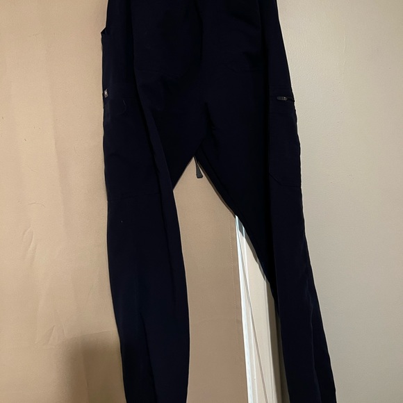 Figs skinny navy scrub pants - Picture 2 of 2